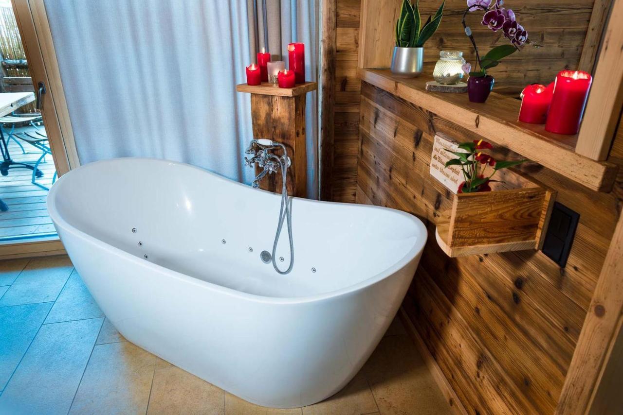 Bayerischer Wald Chalets ツヴィーゼル エクステリア 写真